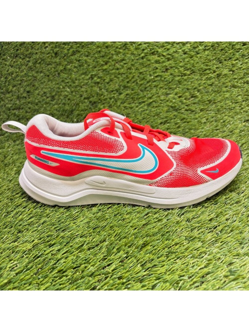 Nike Cosmic Runner Boys Size 7Y Crimson White Athletic Running Shoes Sneakers‎